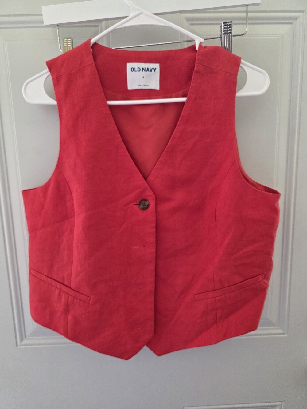 Old Navy Red Sleeveless V-Neck Vest Size Medium